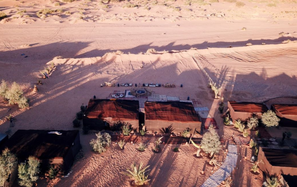 Como reservar una noche en Kam Kam Dunes